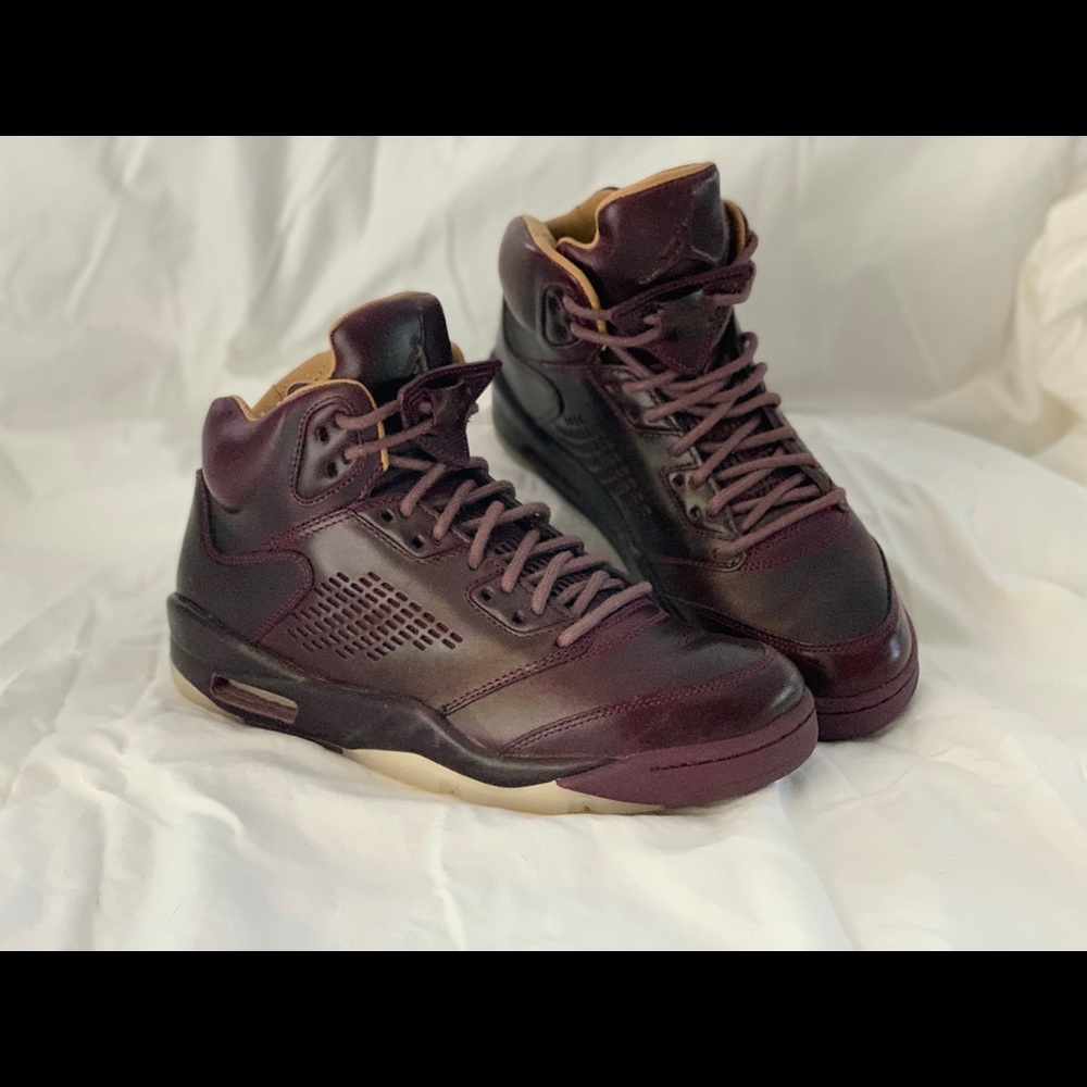 Air Jordan Retro V